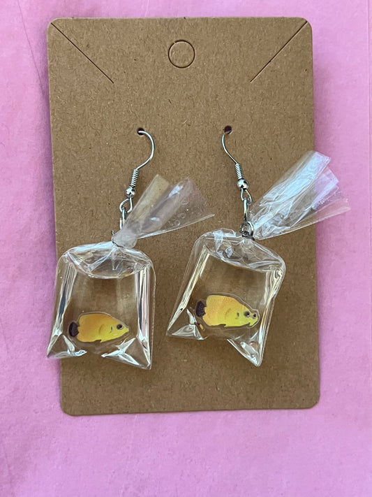 Yellow & Black Fish In Bags
