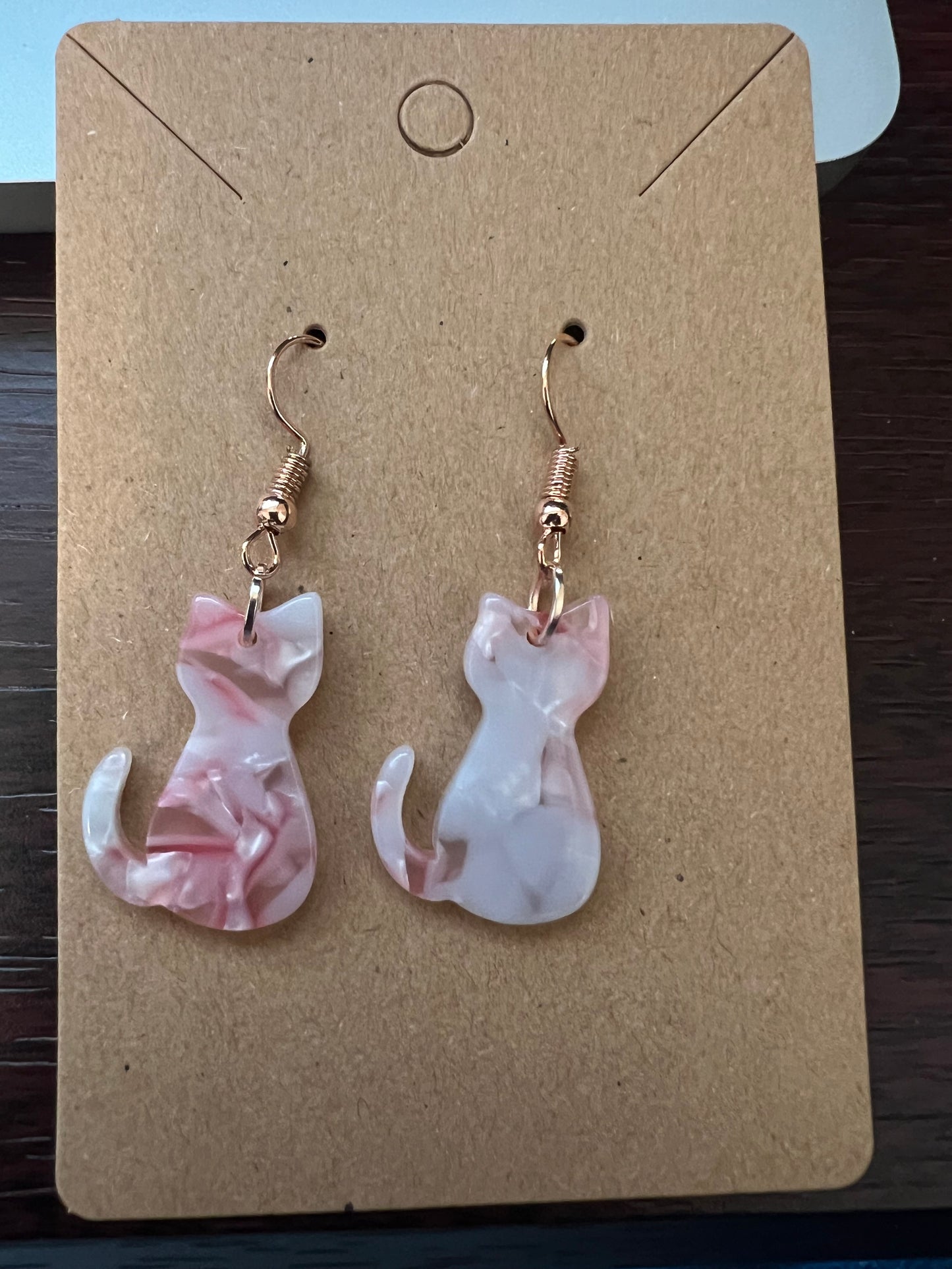 Pink & White Cats